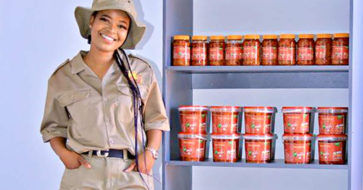 Lufuno lwa achaar lwo aluwa u sika bindu kha Muofhe
