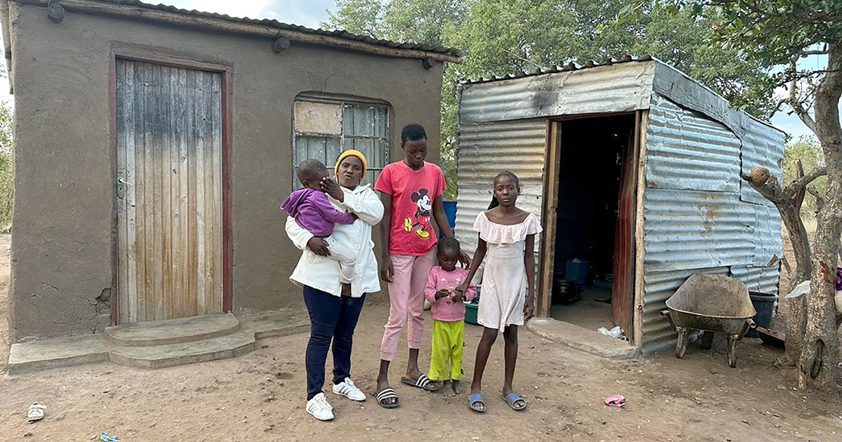 Ṅwana wa minwaha miraru o wana mme awe vho vhulawa nḓuni