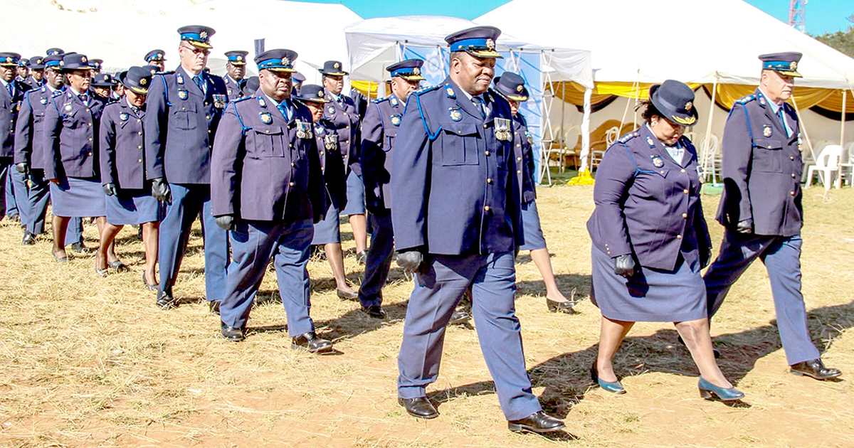 'We will not rest until cop-killer is caught'