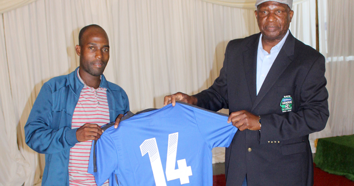 Teams must pay outstanding fees, warns Safa Vhembe