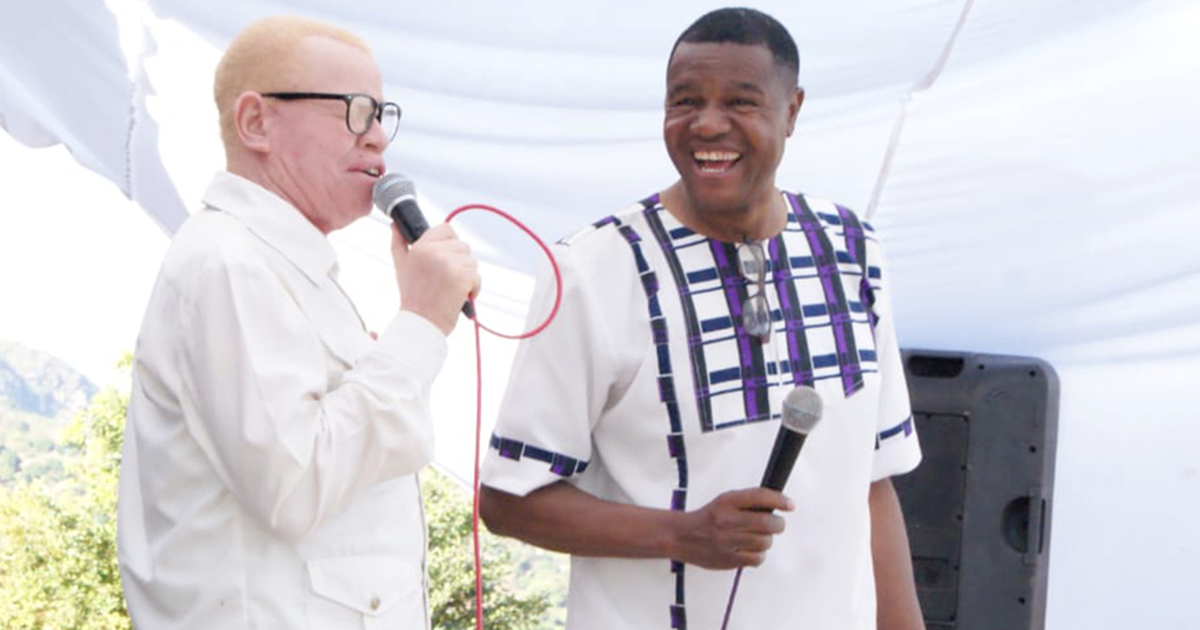 Gospel legends electrify fans with performances
