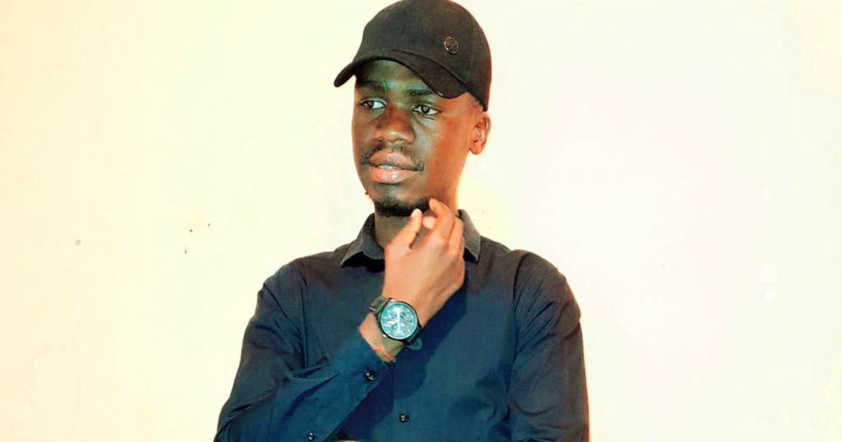 Yet another feather in cap of Pfari de Poet