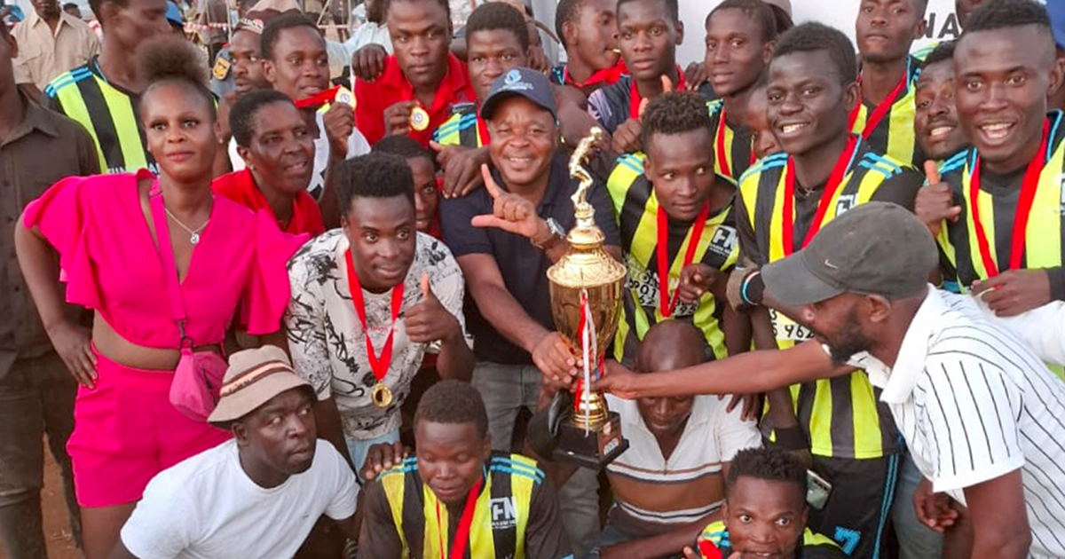 Gondeni Big Cat win Horse Makuya Cup