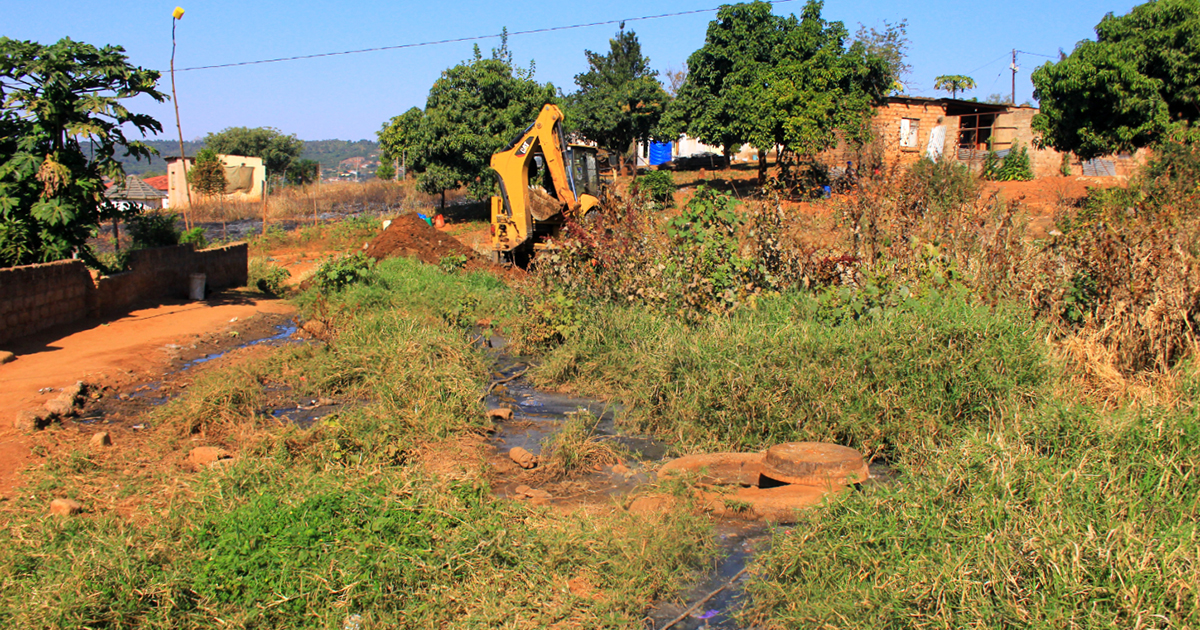 Decades later and Mahonisi's sewage still flows freely - in the streets