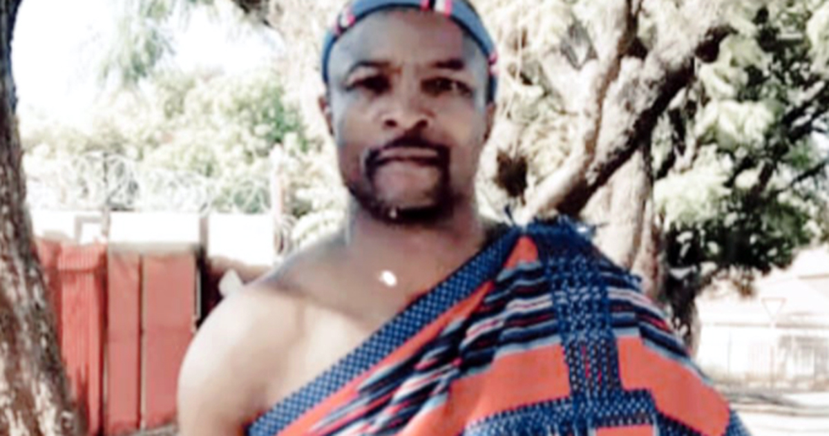 Mulalo the Poet o bvisa luimbo lwau tsima mulalo shangoni