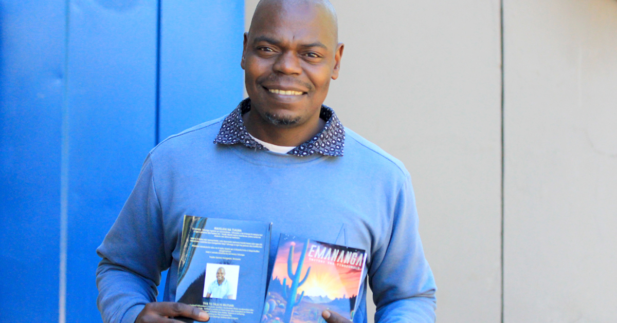 Sydwell Mthombeni’s new Xitsonga book teaches values through storytelling