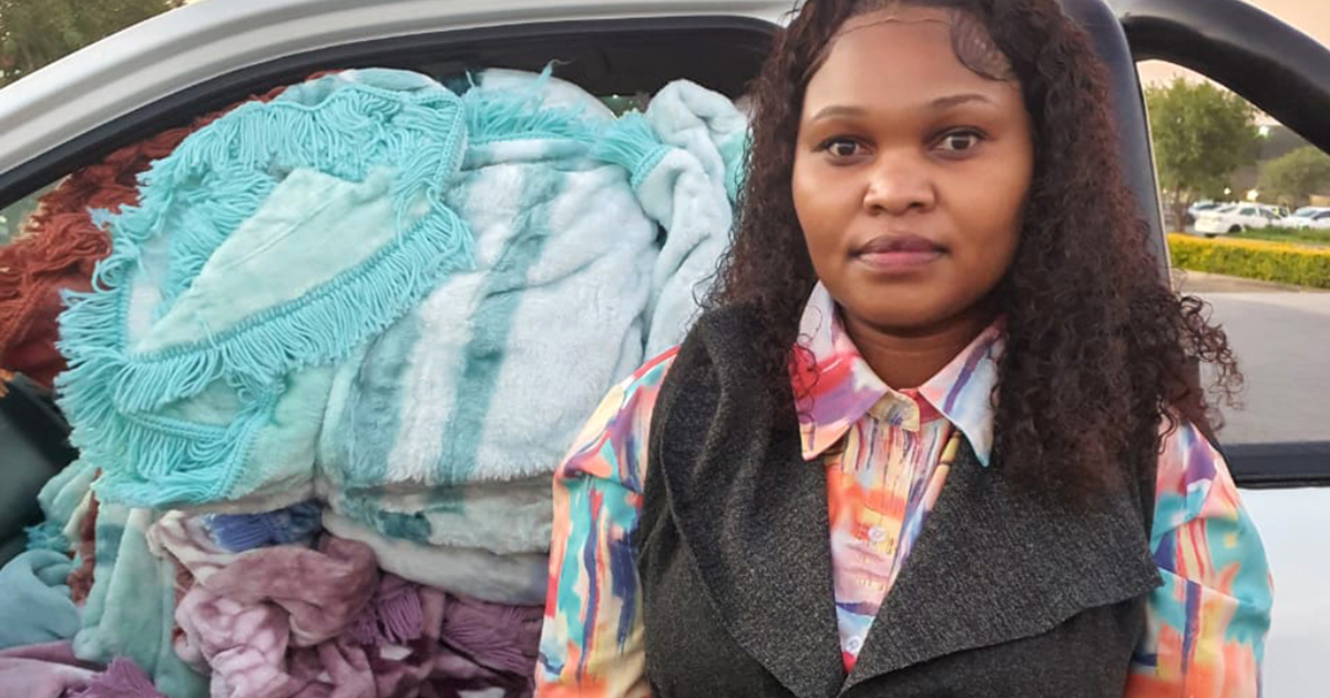 Mbali Zuke wins hearts in Vhembe with music and philanthropy
