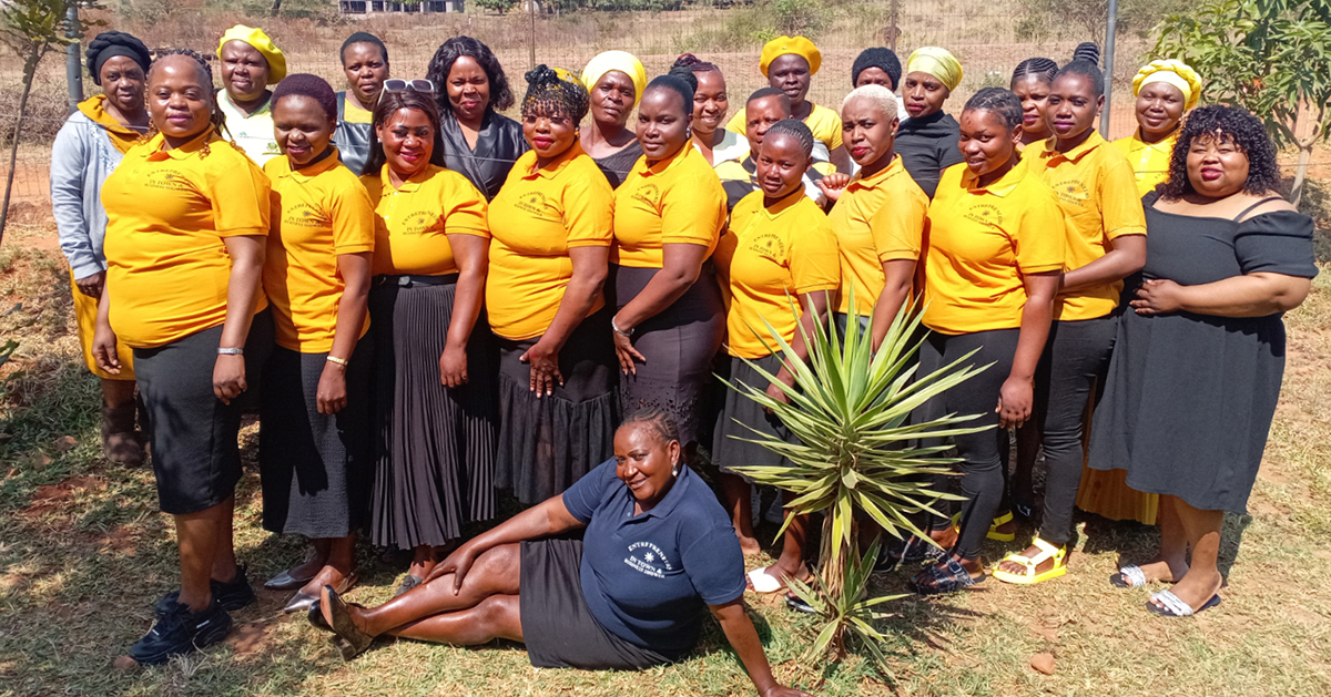 Hawkers and self-employed women host business shower for upliftment