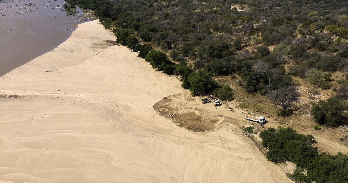 DA calls for investigation into the rampant illegal sand mining