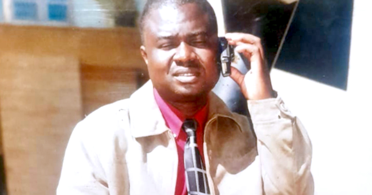 Tributes pour in after death of well respected sign-language interpreter