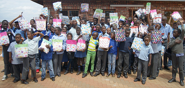 Christmas gifts for Tshilwavhusiku School