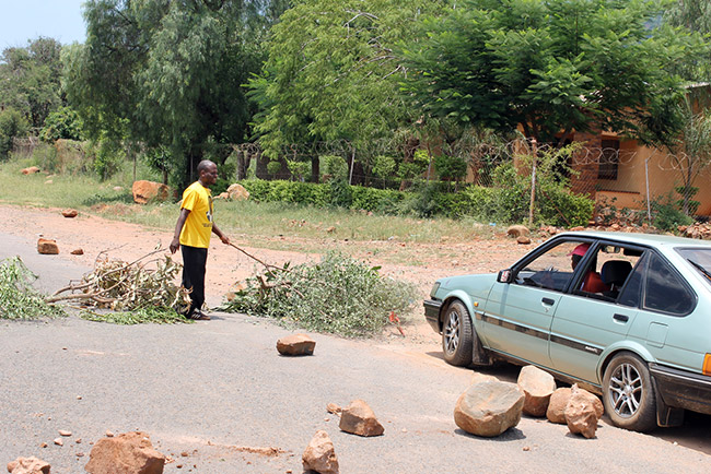 Zimbabweans chased out of Mauluma