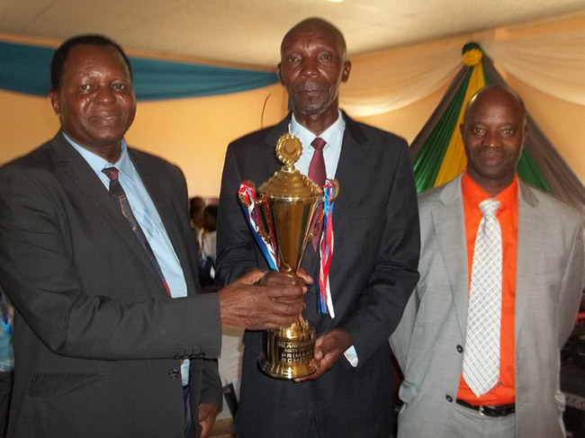 Awards for the top achievers