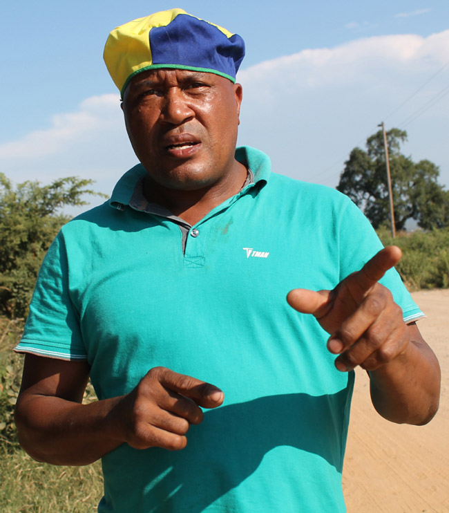 Community fed-up with delay in electricity contract