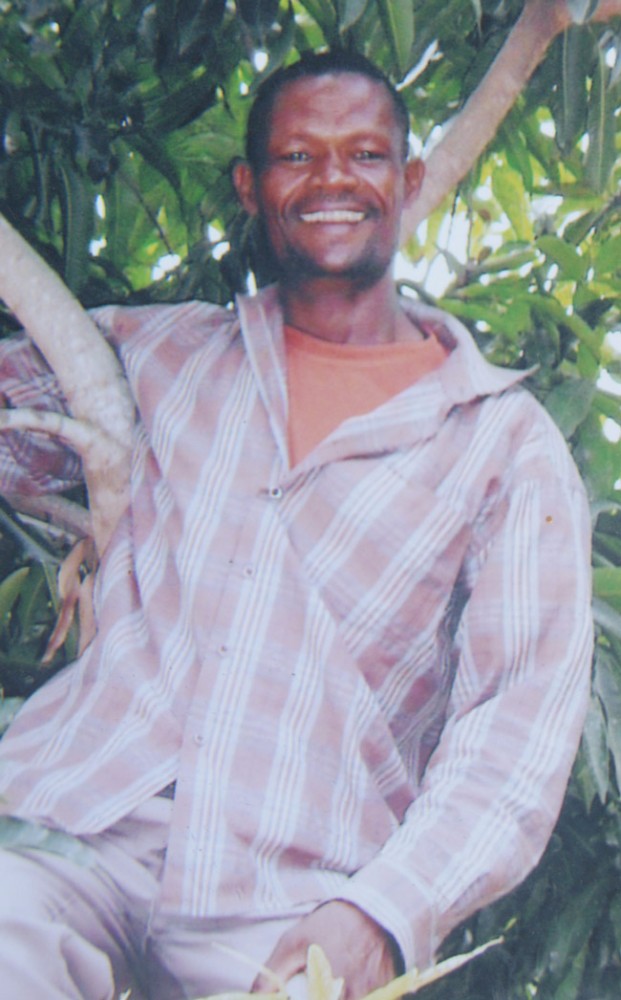 Murder suspect killed by angry mob