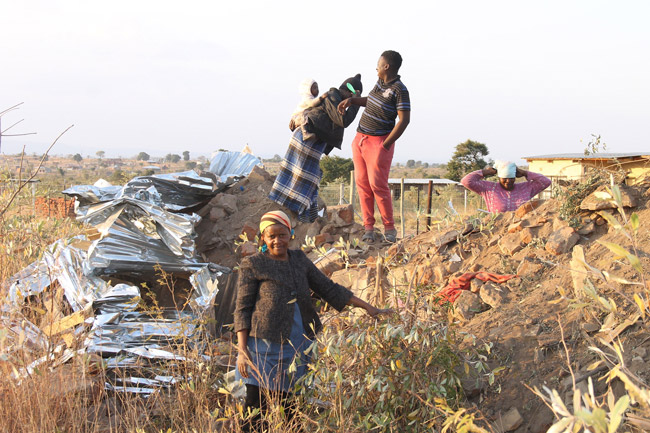 House destroyed in residential site war
