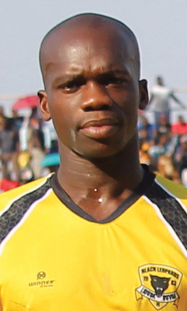 Where is Roggert Nyundu?