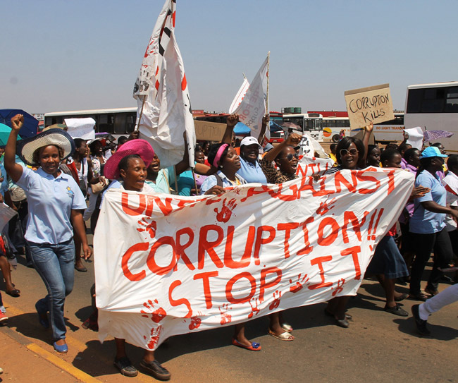 “Adv Thuli is our last hope” - protestors