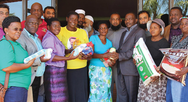 Food parcels for victims of storms