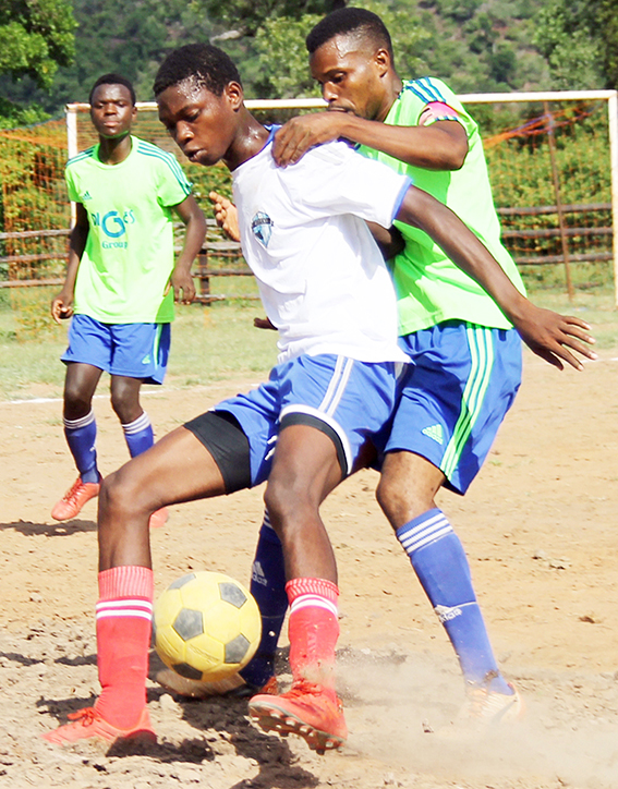 Dipeni too strong for Young Fighters
